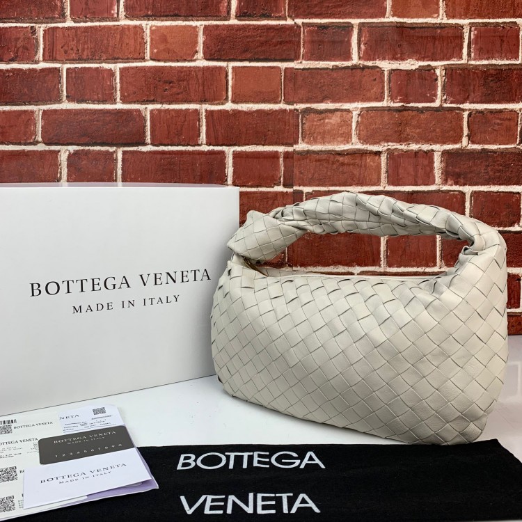 BOTTEGA VENETA THE SMALL JODİE BEJ